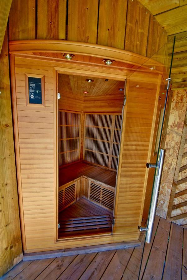Casabella Chalet